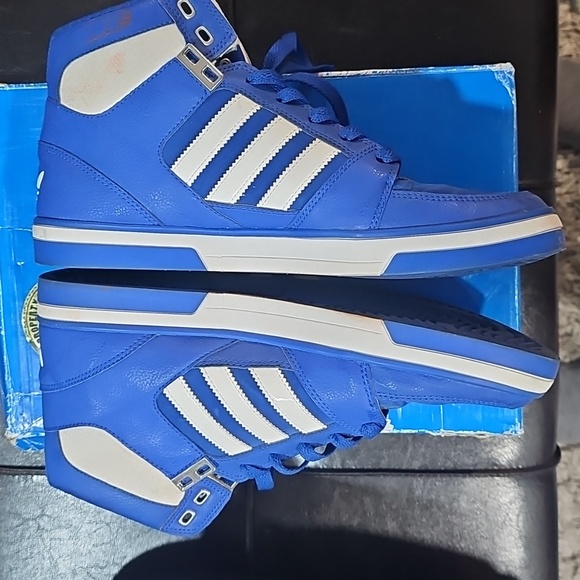 Adidas Men's High-Top Blue and White Sneakers - Picture 4 of 11